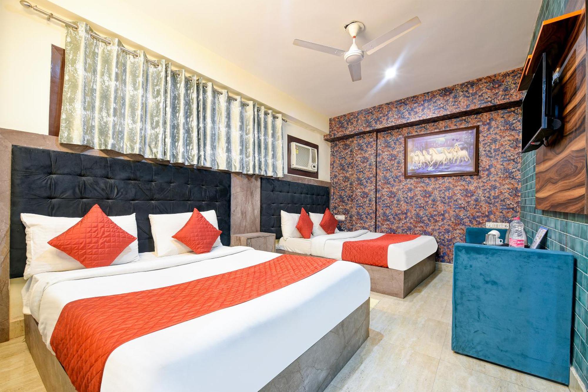 Hotel Square Plaza At Airport Új-Delhi Kültér fotó