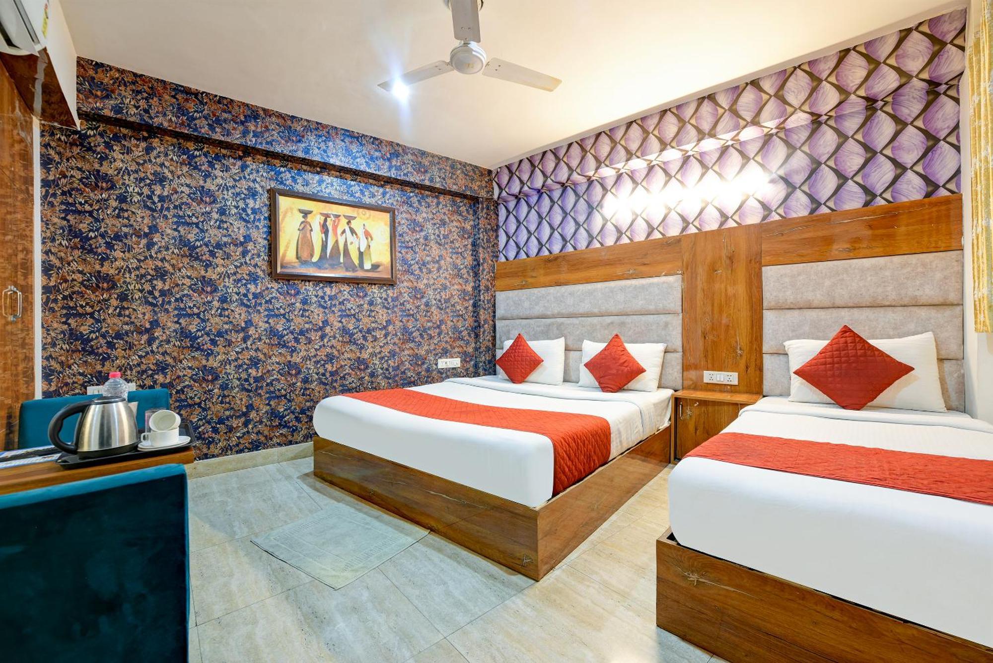 Hotel Square Plaza At Airport Új-Delhi Kültér fotó