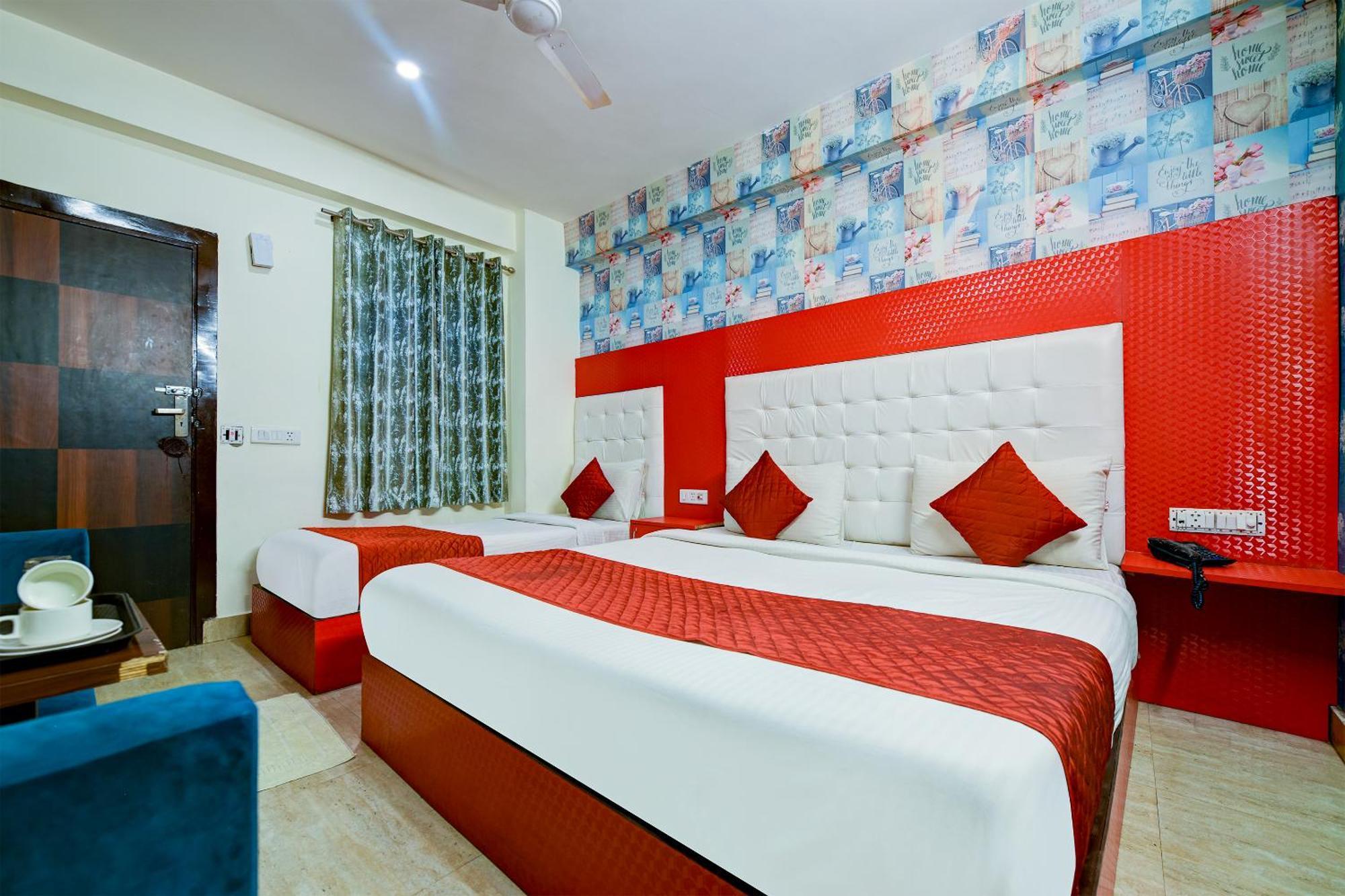 Hotel Square Plaza At Airport Új-Delhi Kültér fotó
